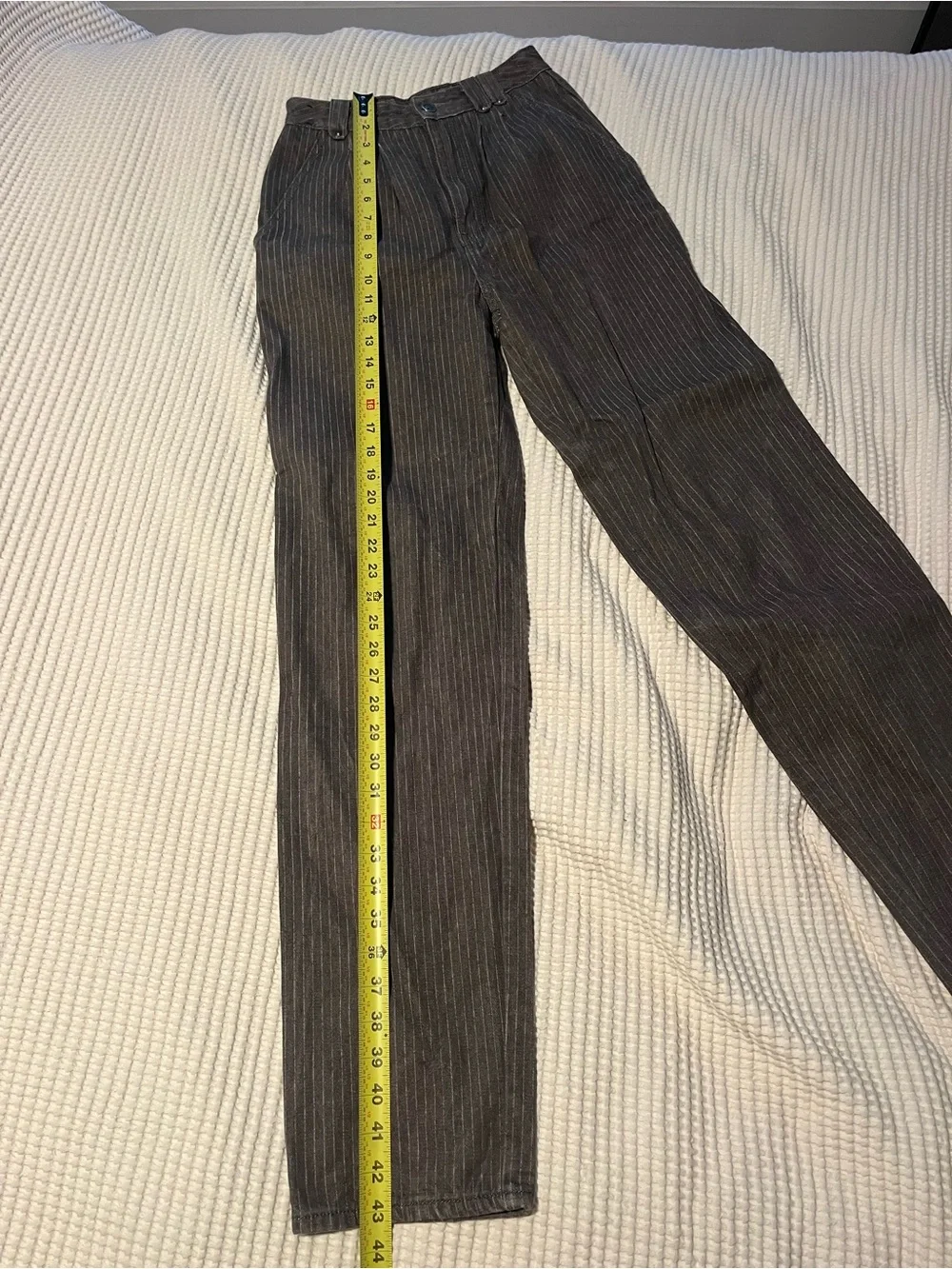 UNIONBAY Vintage Women's Pinstripe Straight-Leg Pants in Dark Gray - Picture 10 of 12